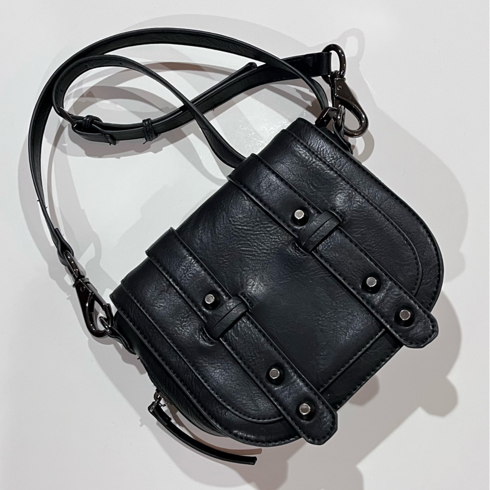 Antik Kraft Crossbody Saddlebag Studded Black